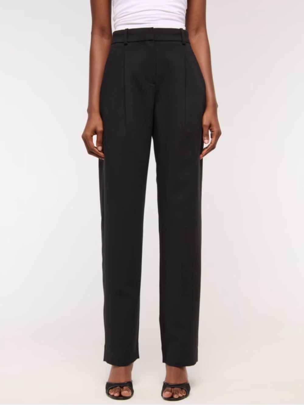 Abercrombie & Fitch Quinn Tailored Straight Pant (25 Short)